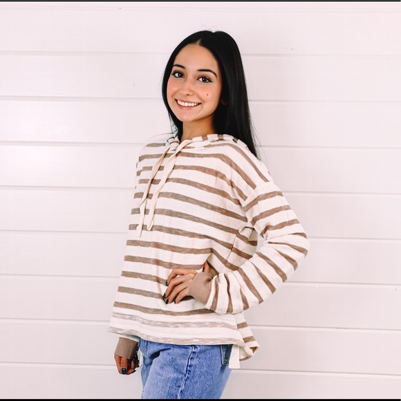 Drawstring striped hoodie - Picture 2 of 3